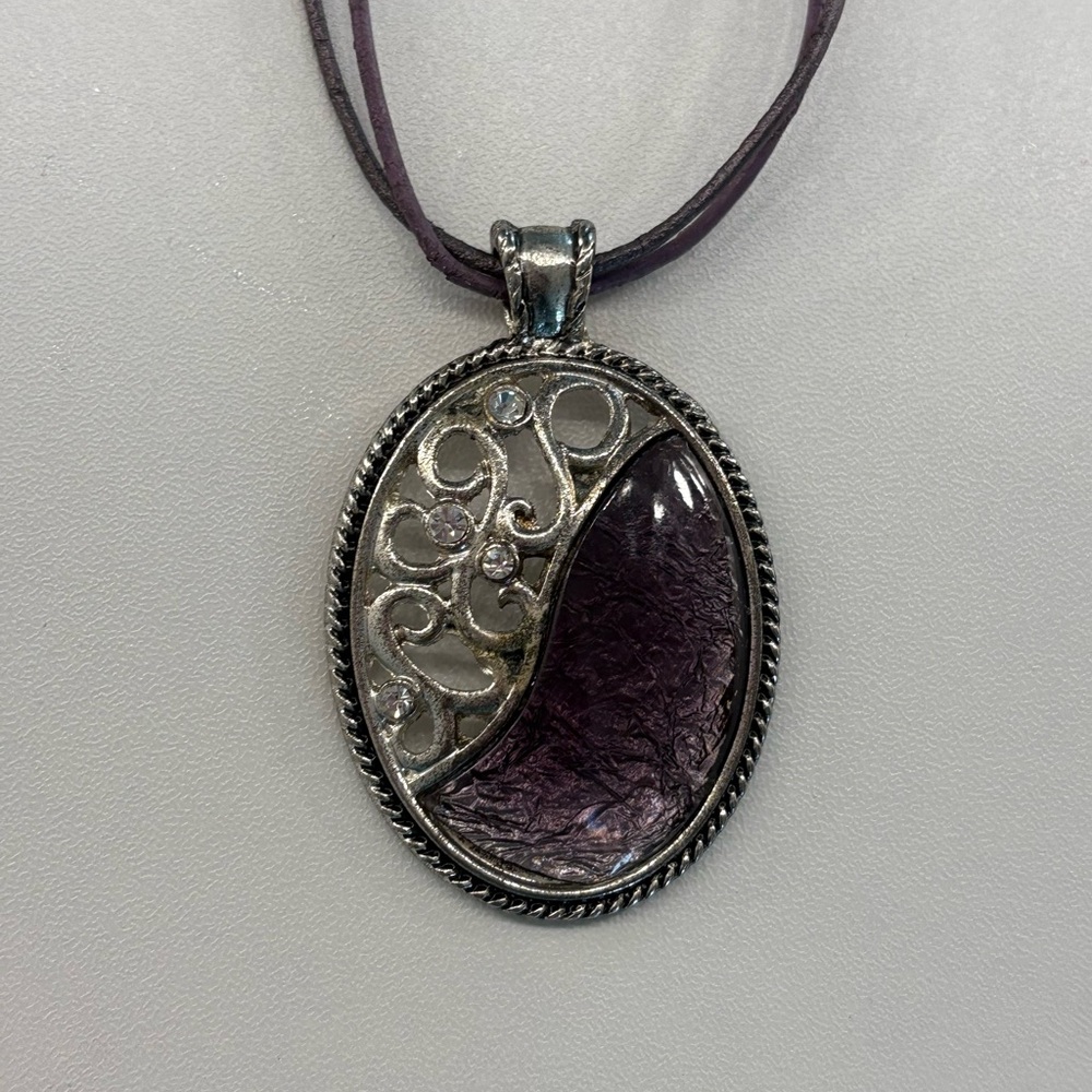 Ornate Silver and Purple Pendant Necklace